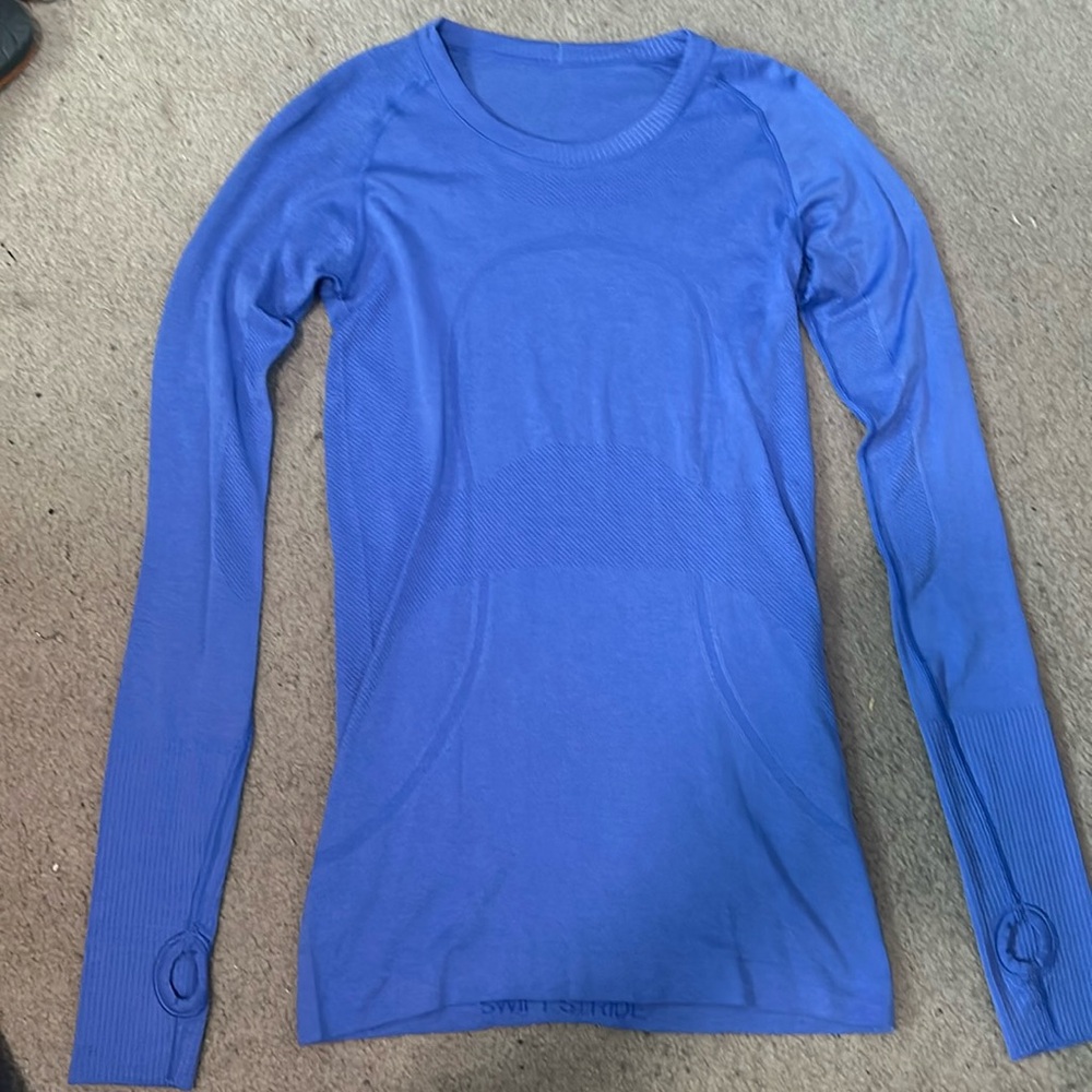 LULULEMON swiftly long sleeve size 6